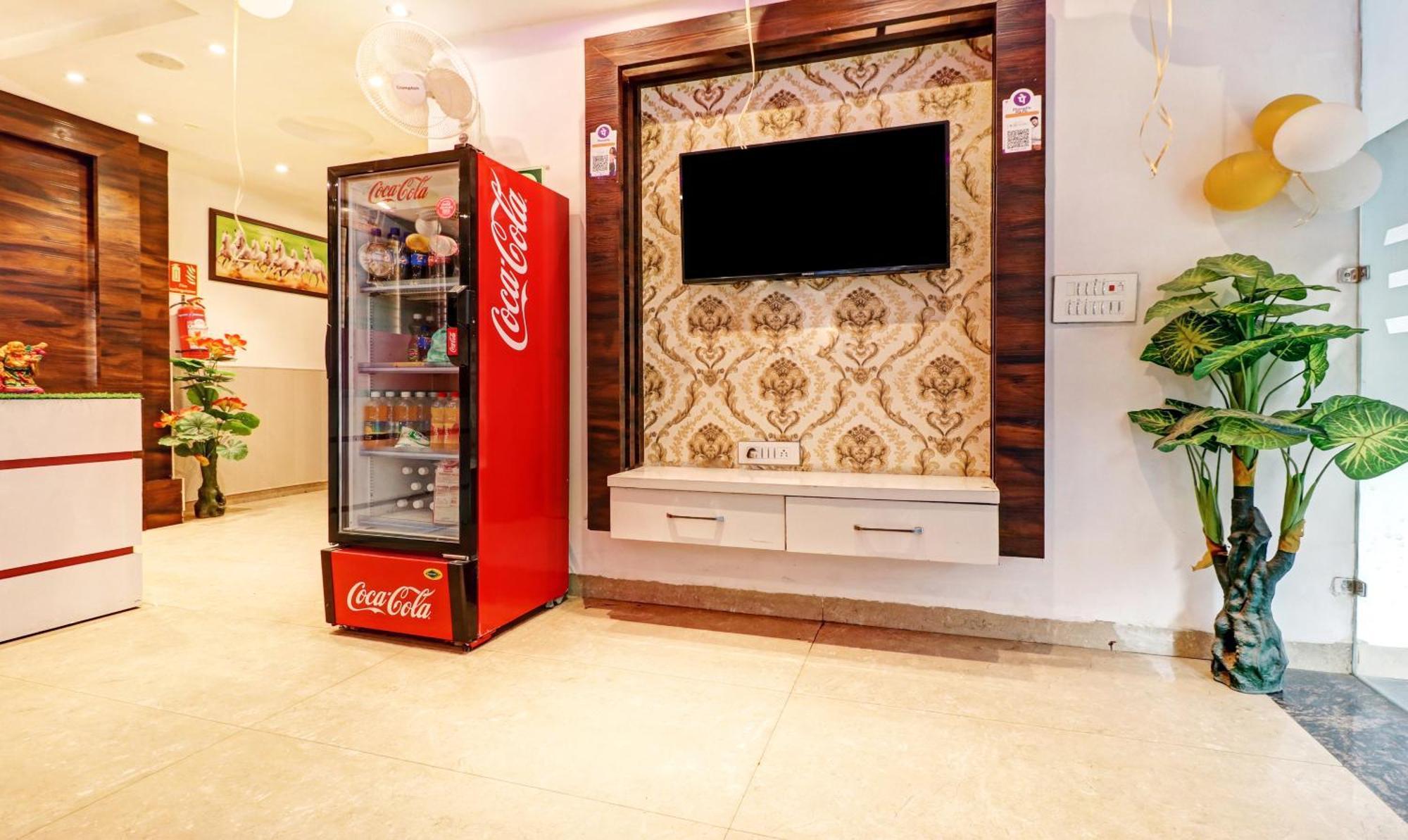 Itsy Hotels Unique - Near Railway Station Амритсар Екстериор снимка