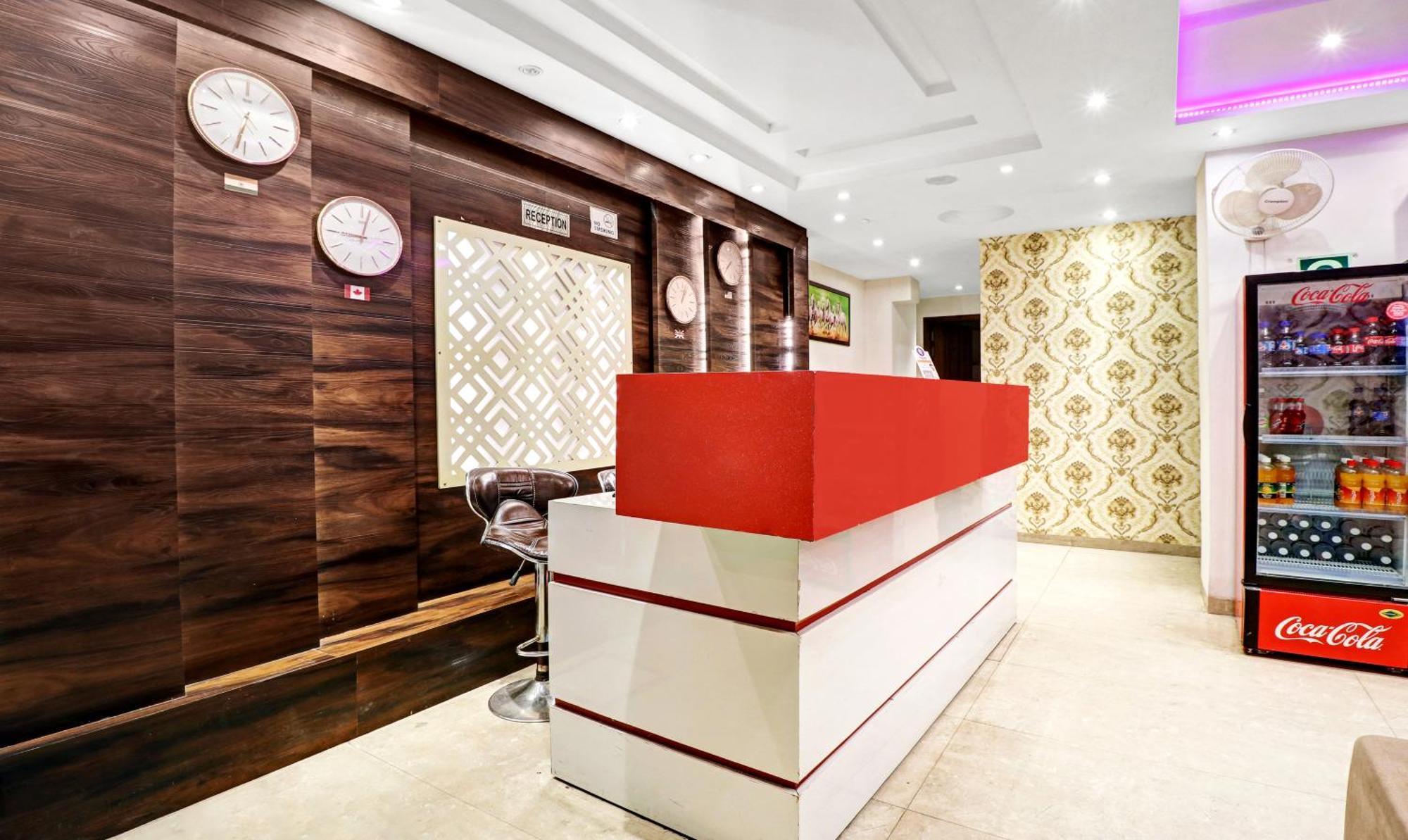 Itsy Hotels Unique - Near Railway Station Амритсар Екстериор снимка
